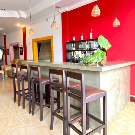 Vplus Hotel Sziemreap Kültér fotó
