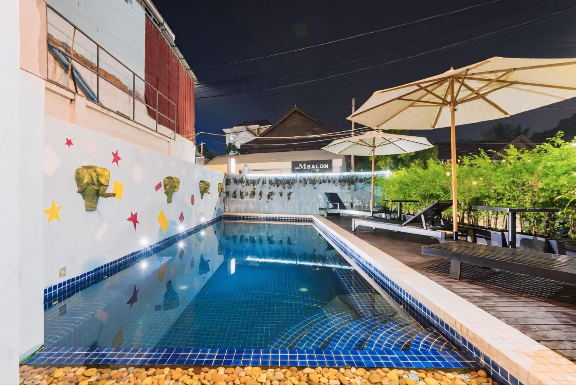 Vplus Hotel Sziemreap Kültér fotó