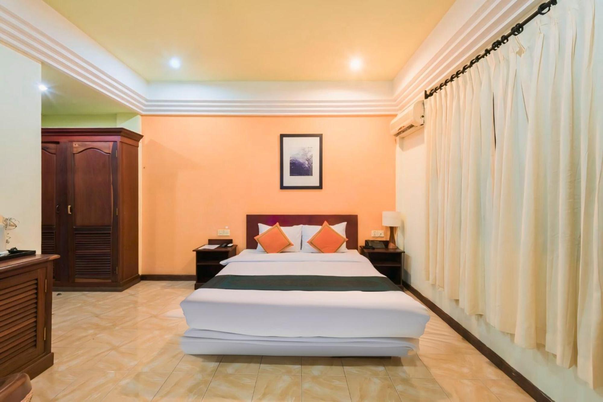 Vplus Hotel Sziemreap Kültér fotó