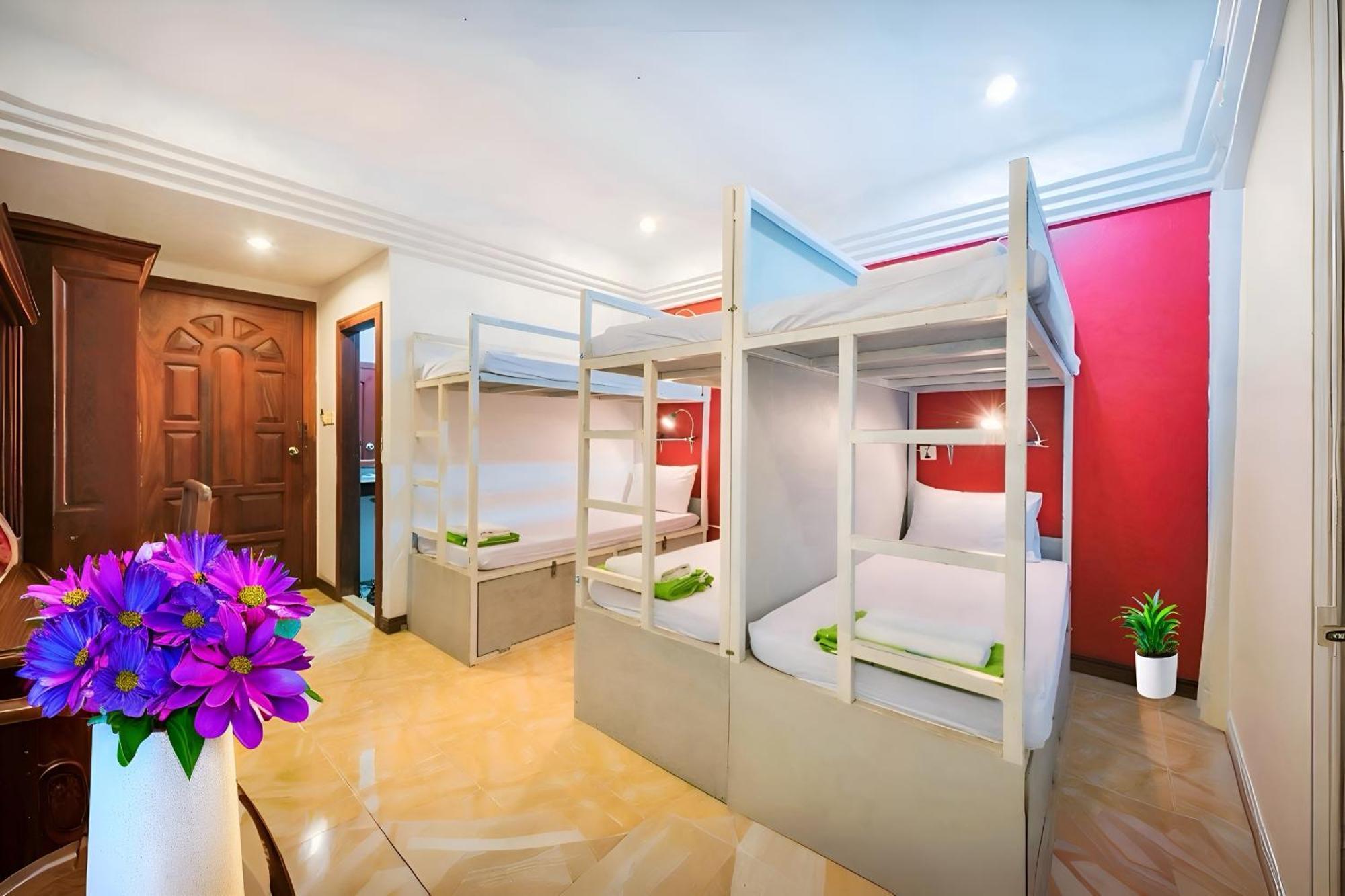 Vplus Hotel Sziemreap Kültér fotó