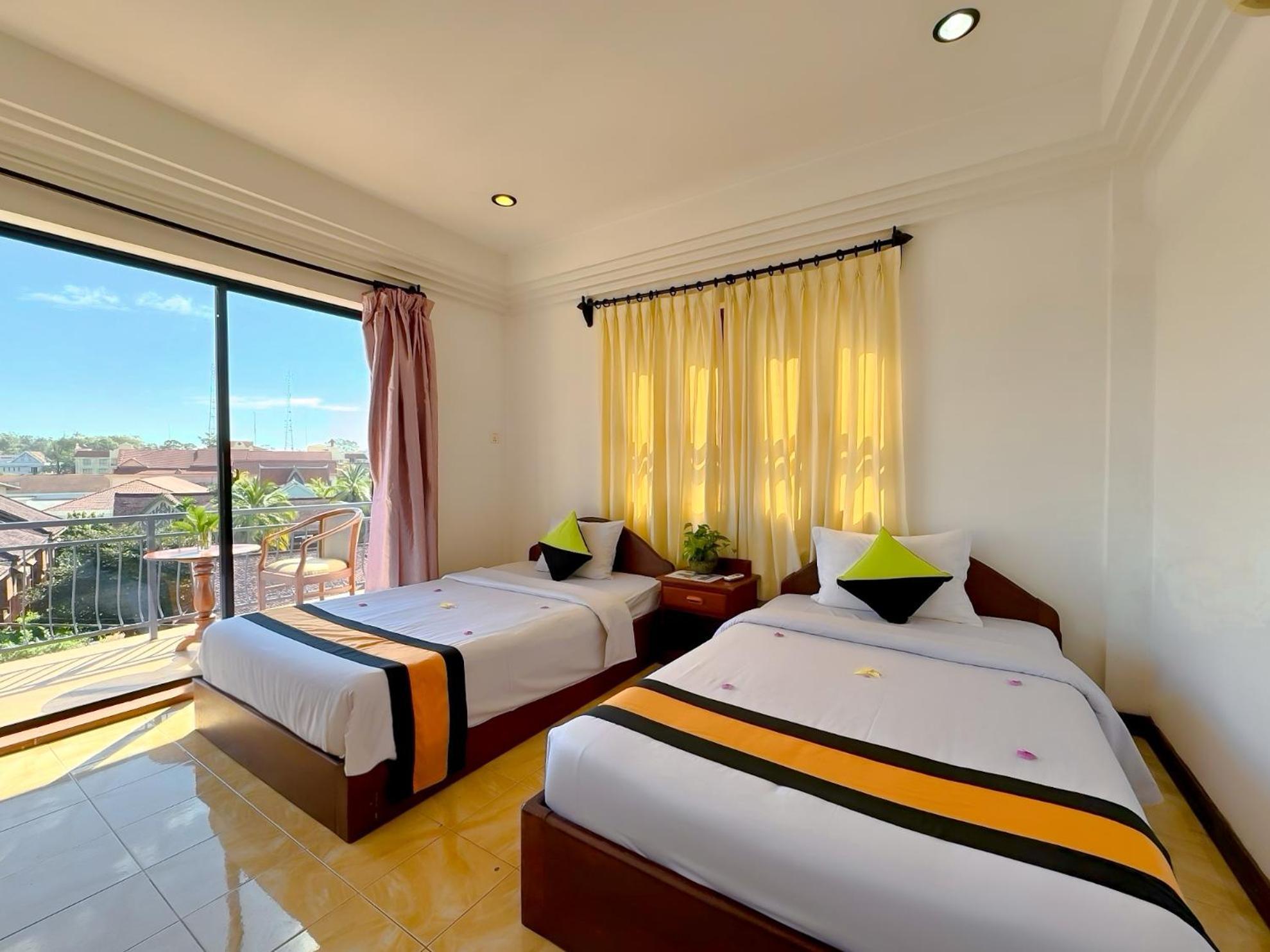 Vplus Hotel Sziemreap Kültér fotó