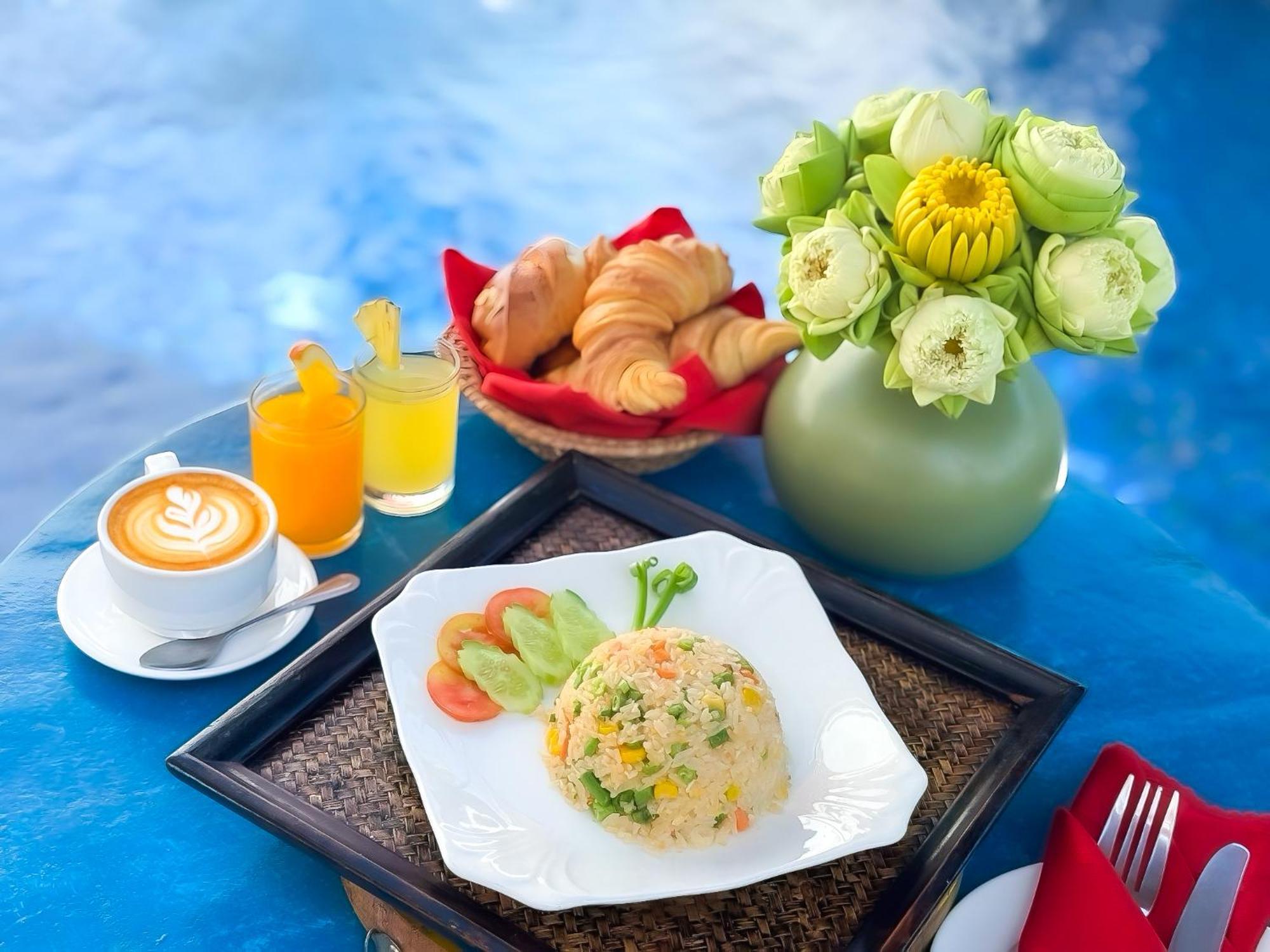 Vplus Hotel Sziemreap Kültér fotó